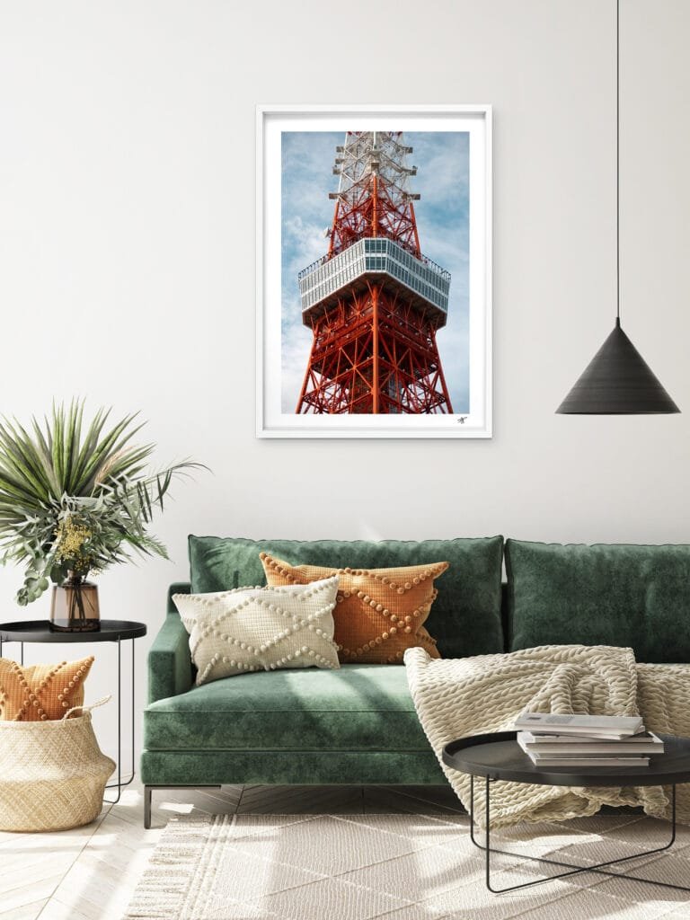 Close up Tokyo Tower