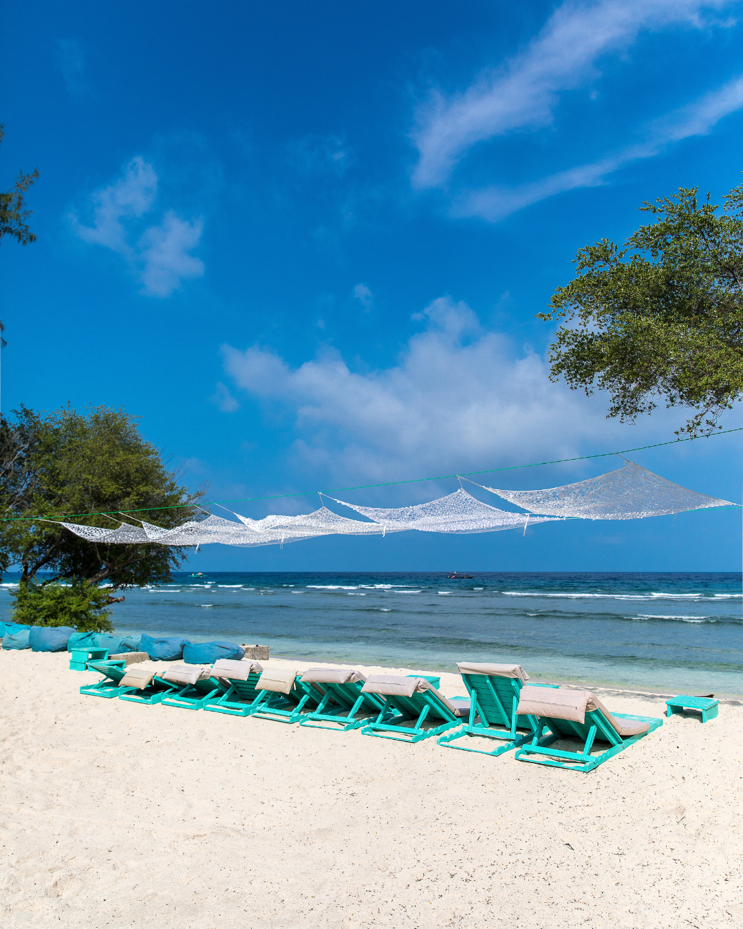LES ILES GILI