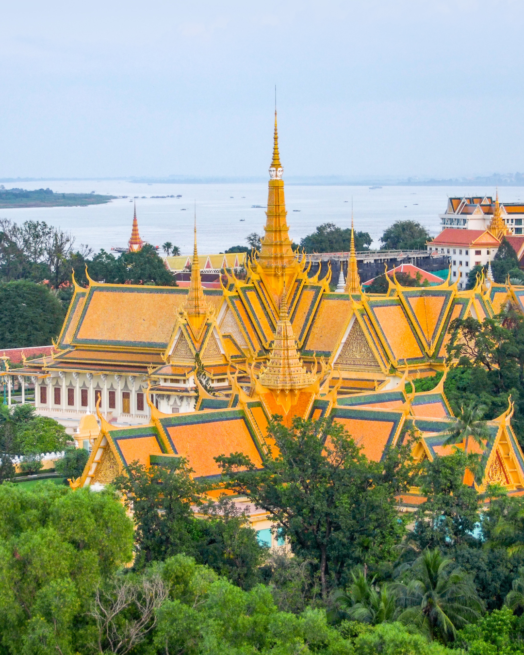 PHNOM PENH