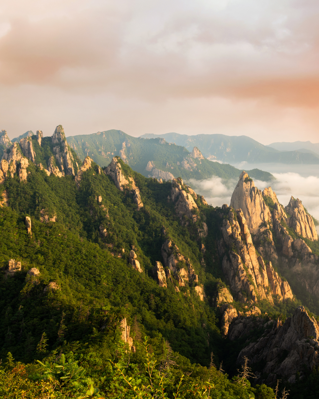 Les montagnes de Seoraksan