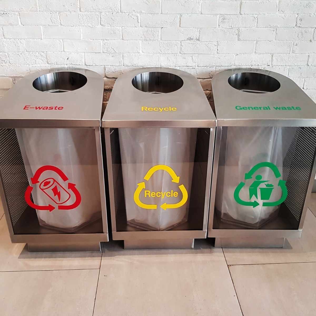 Trouver des poubelles au Japon