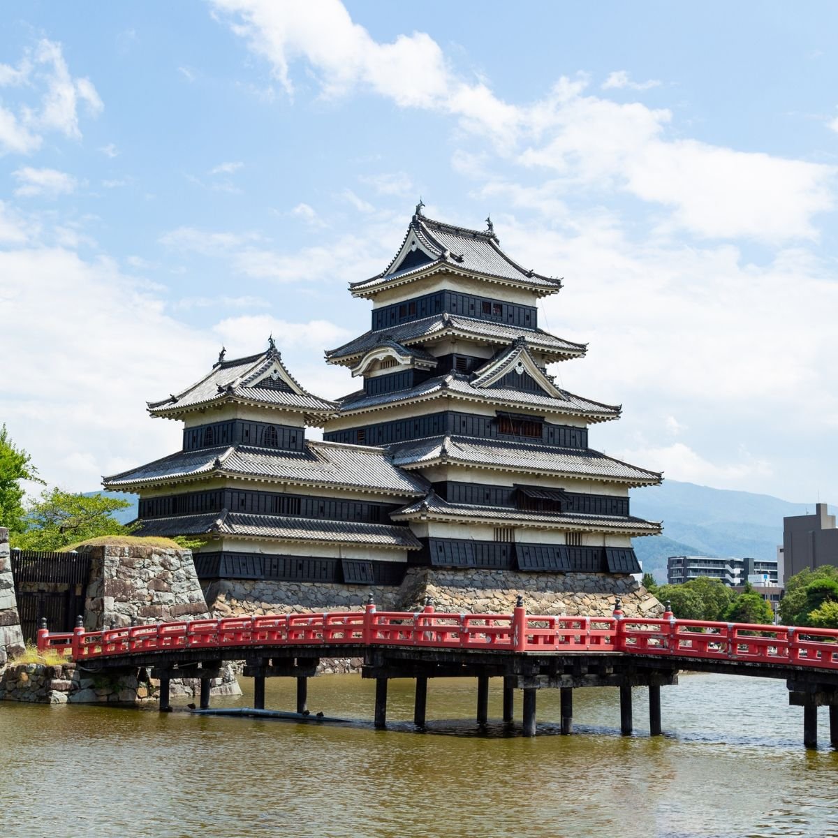 Le château de Matsumoto, Alpes Japonaises